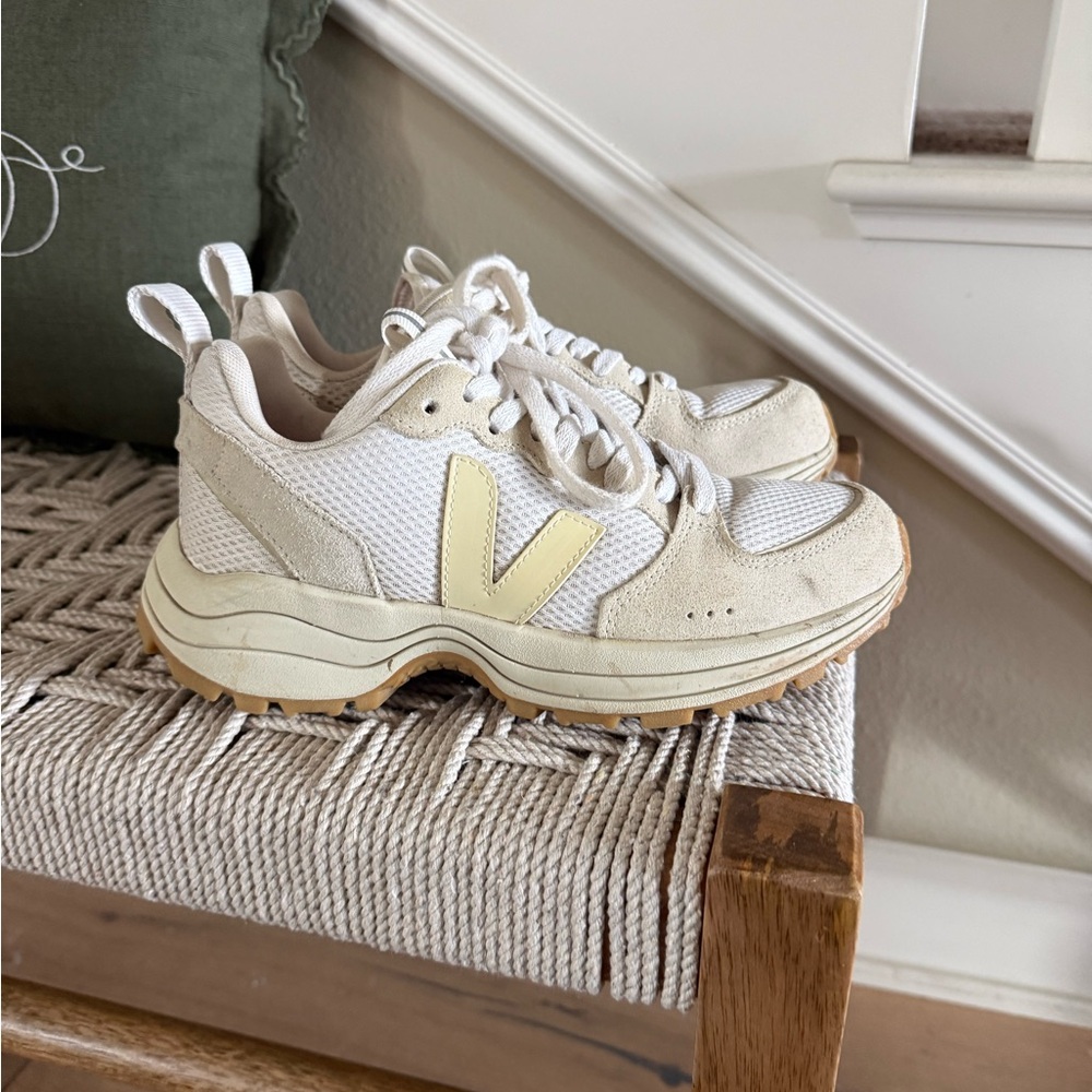 Veja venturi sneakers